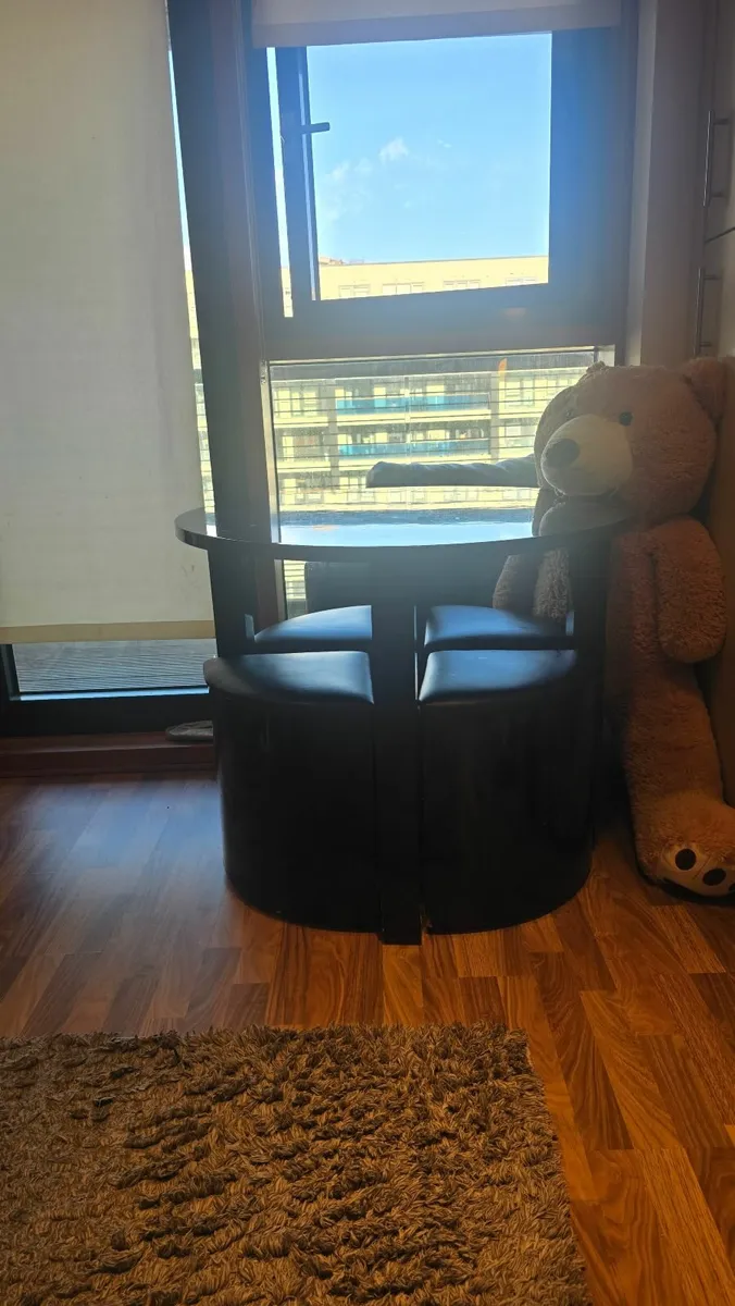 Roundtable for free - Image 1