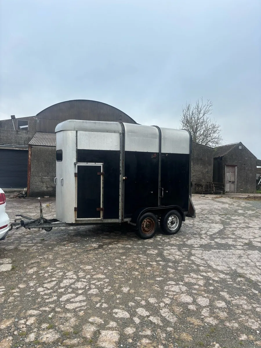 Horsebox - Image 1