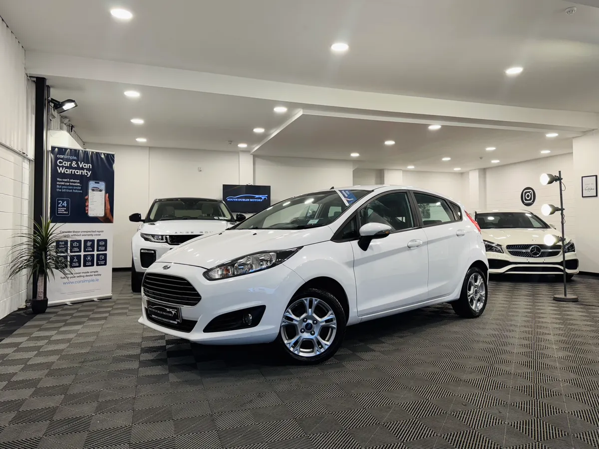 2016 Ford Fiesta 1.0 Zetec-Low mileage - Image 1