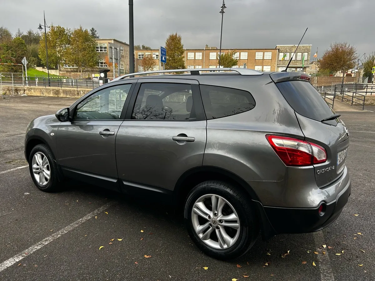 131 Nissan Qashqai 7 Seater Tax And Test Clean - Image 3