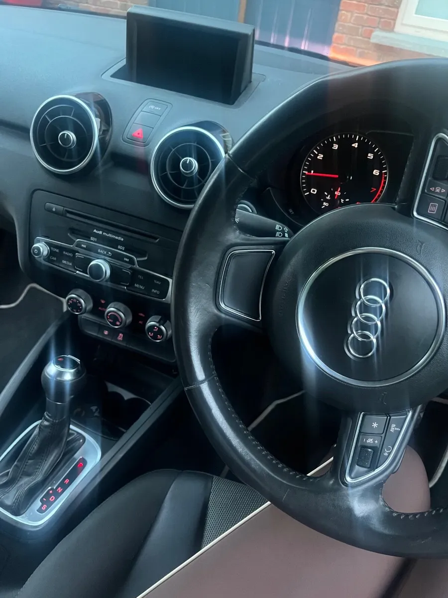Audi A1 2013 - 1.4 TFSI SPORT S TRONIC - Image 4