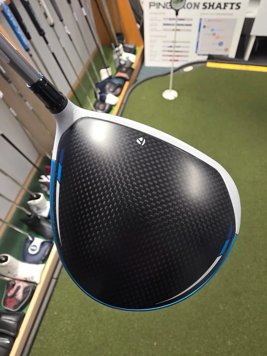 As New Taylormade Sim2 Max Driver - Image 3