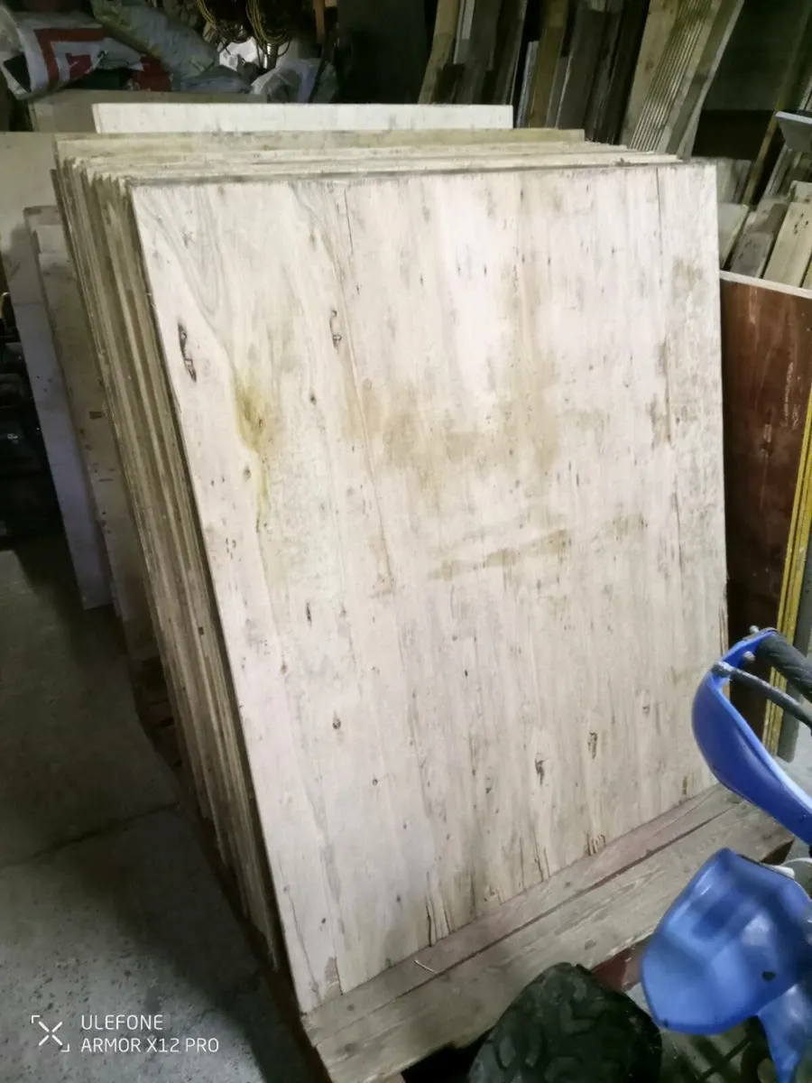 Used plywood