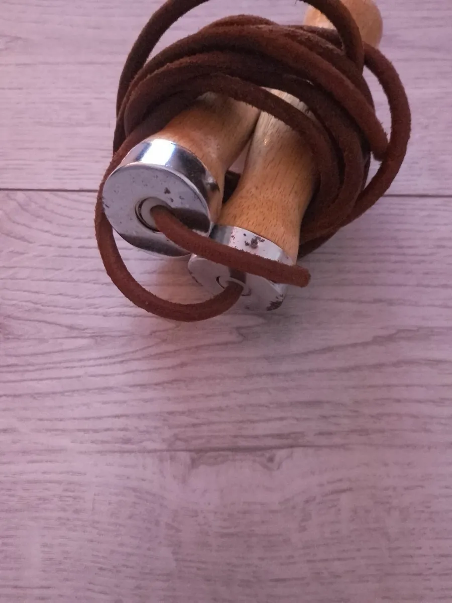 Skipping rope - Image 2