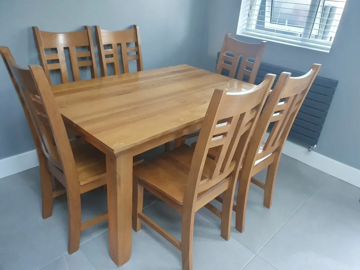 Dining table and chairs - Image 2