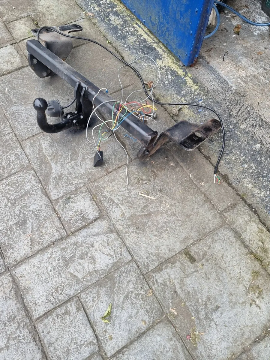 Towbar - Image 1