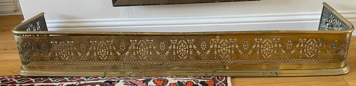 Late 18th Century Brass Fender - Image 1