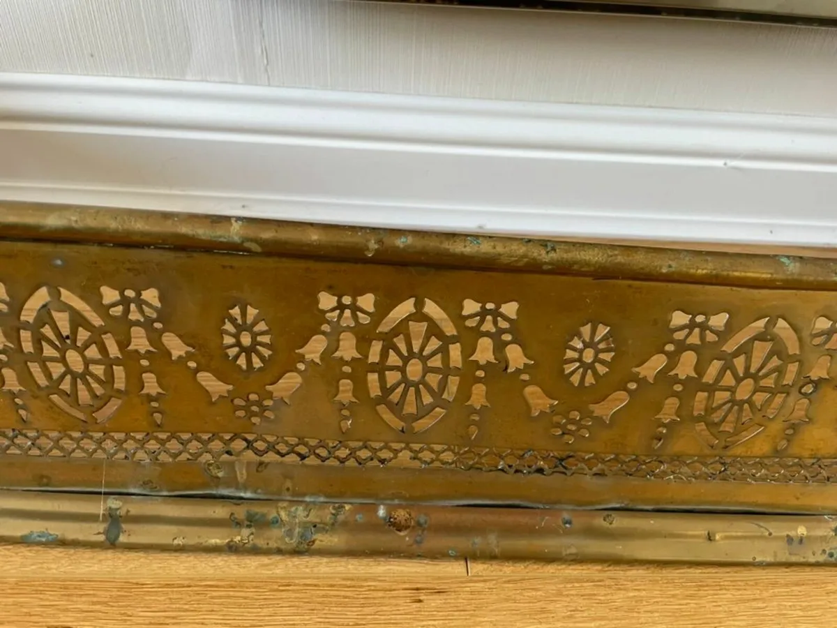 Late 18th Century Brass Fender - Image 2