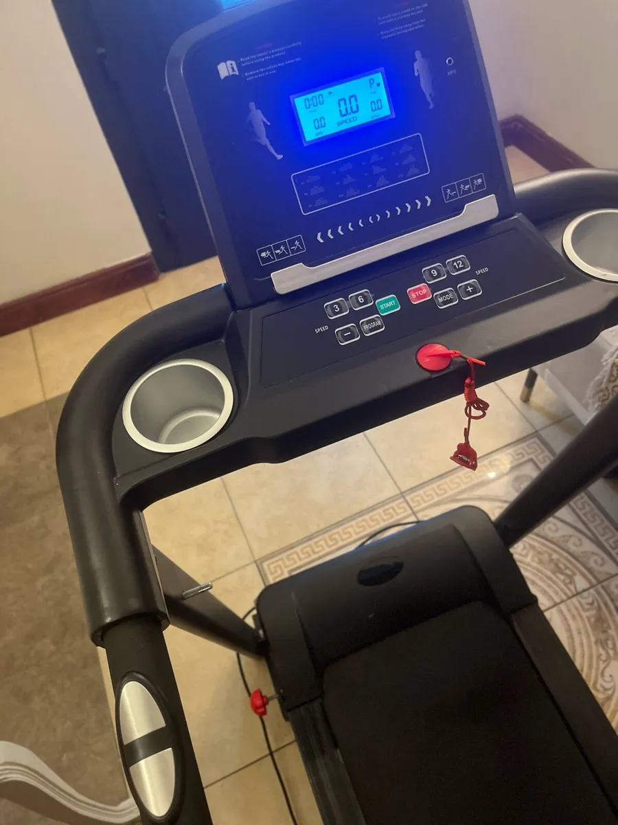 Treadmill - Image 3