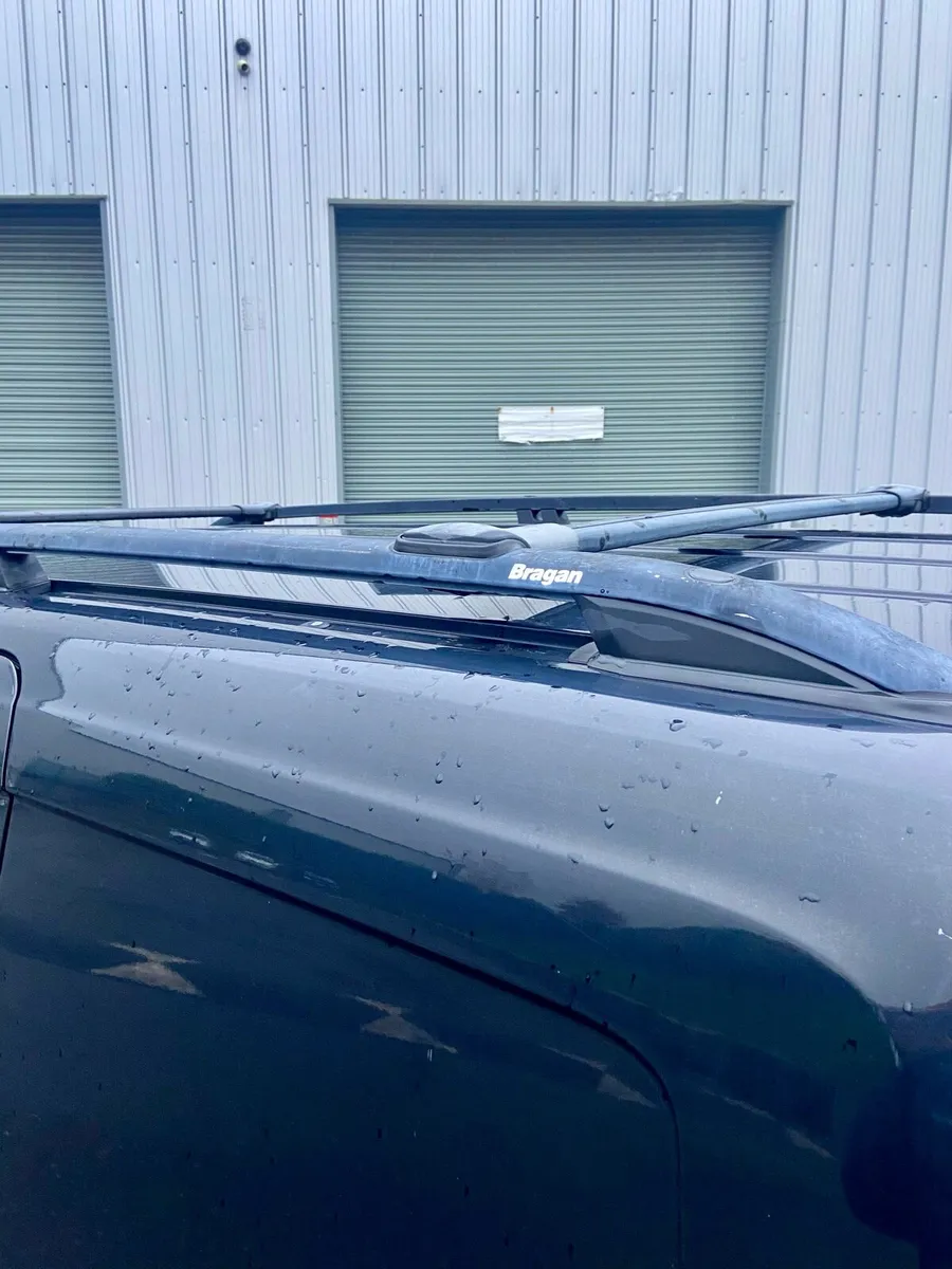 Ford Transit Connect LWB - Image 4