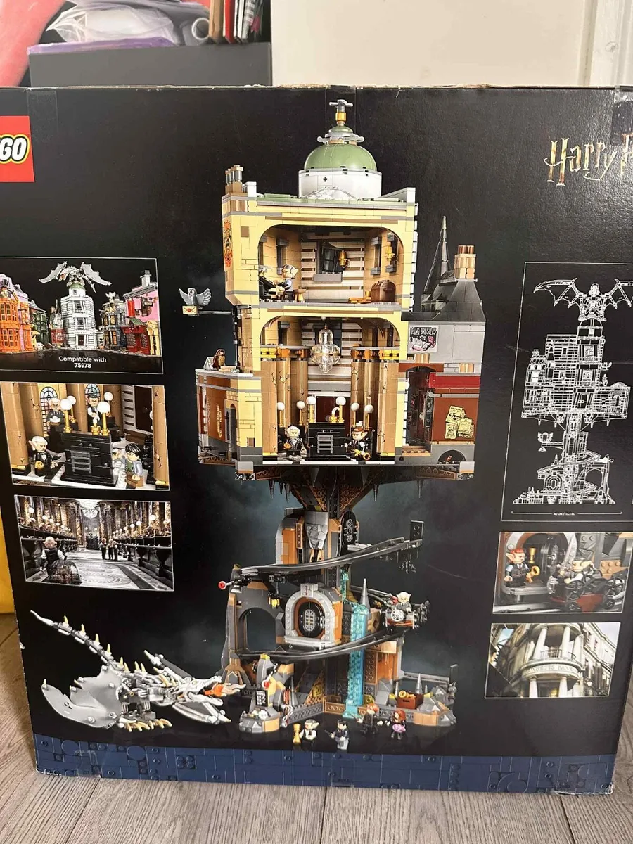 Lego Gringotts Wizarding Bank. Harry Potter set. - Image 2