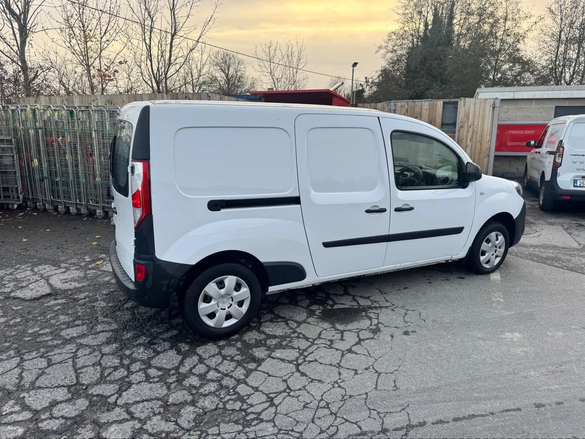 Renault Kangoo just passed DOE today only 17K kms - Image 3