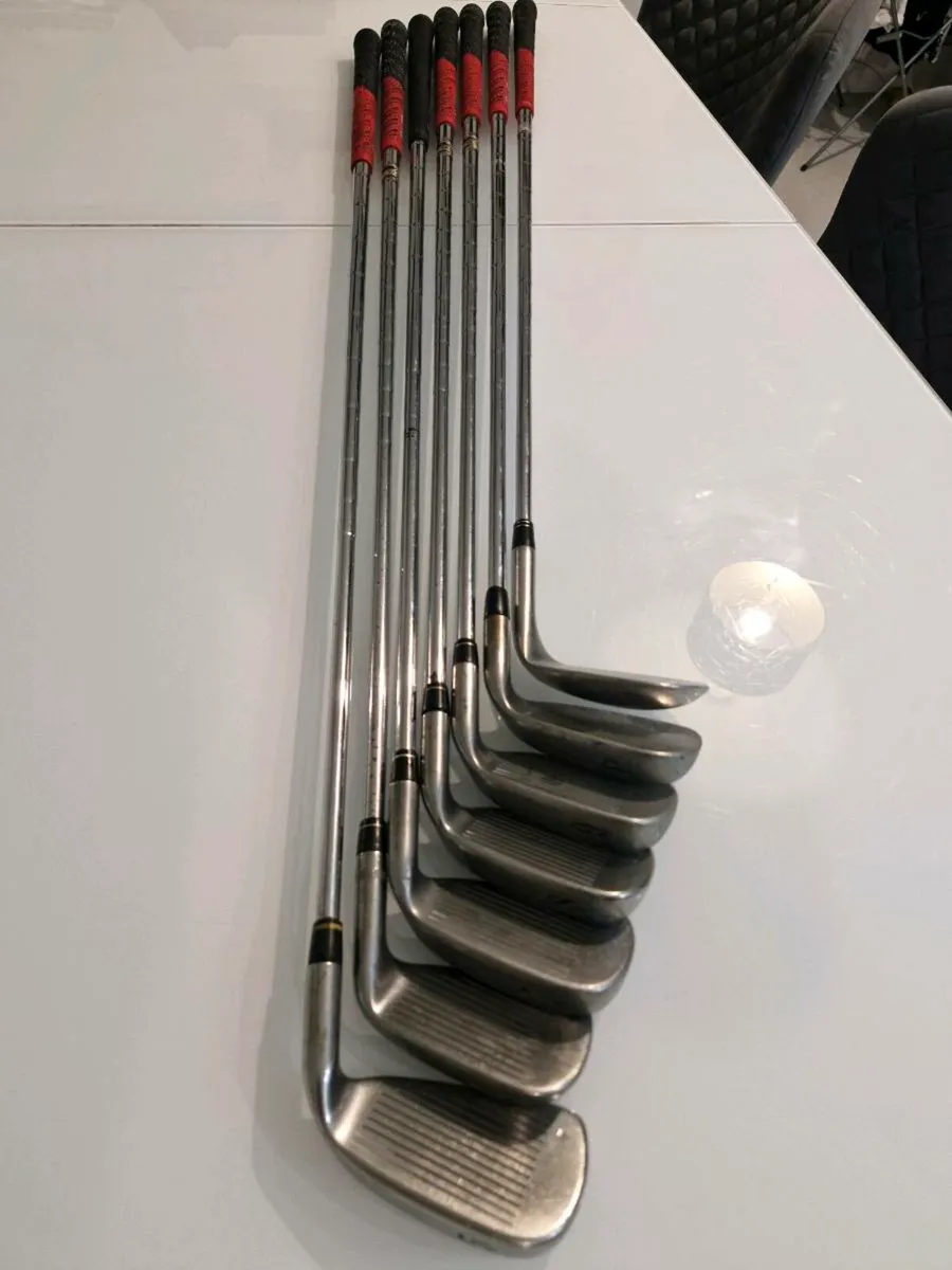 Titleist/TaylorMade Irons LH - Image 3