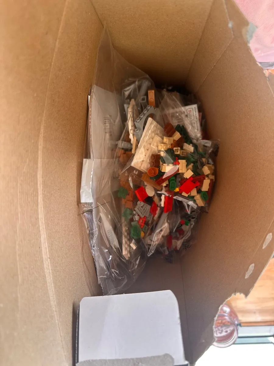 Lego Holiday Main Street set. - Image 3