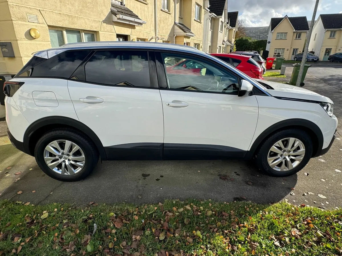 Peugeot 3008 2019 1.2 130HP ACTIVE low kms new NCT - Image 4