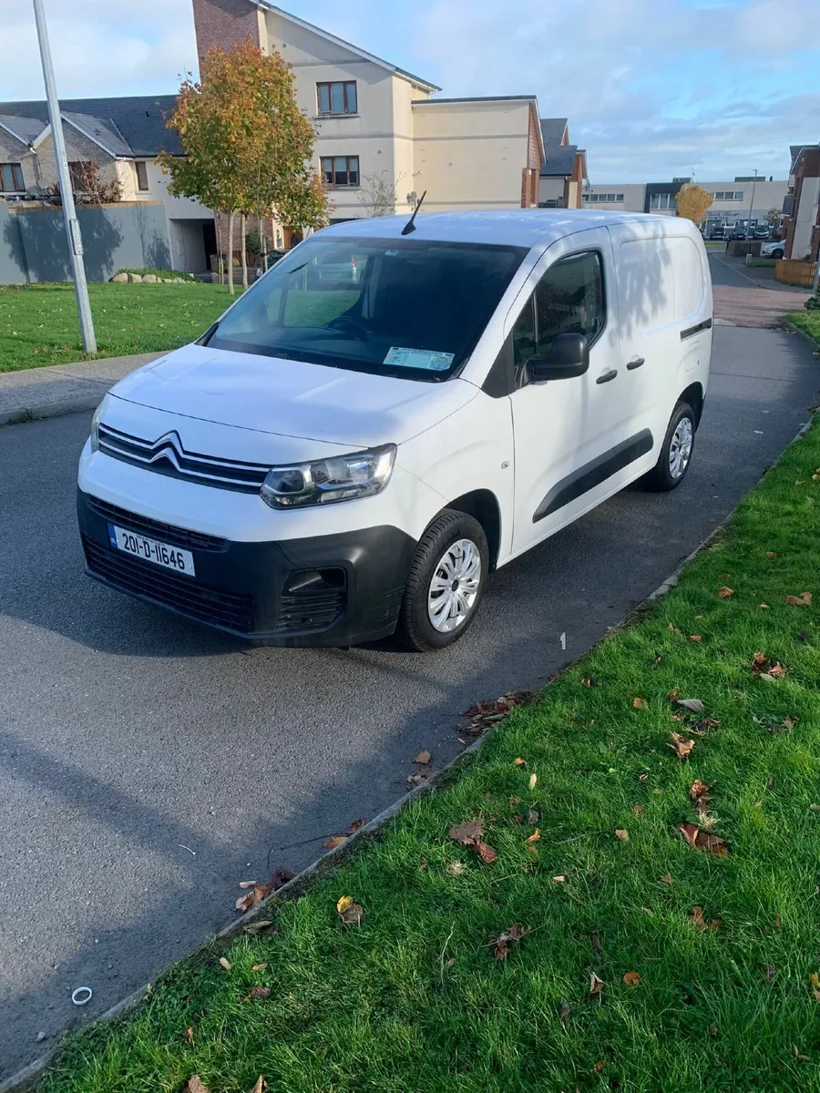 Citroen Berlingo 2020 - Image 2