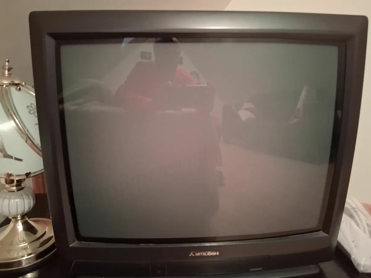 TV - Image 3