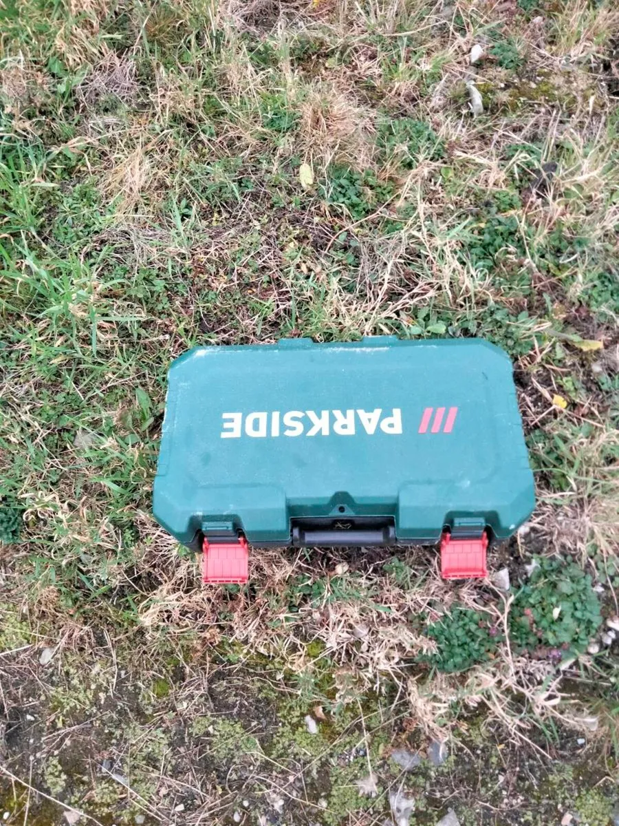 Garden saw - Image 1