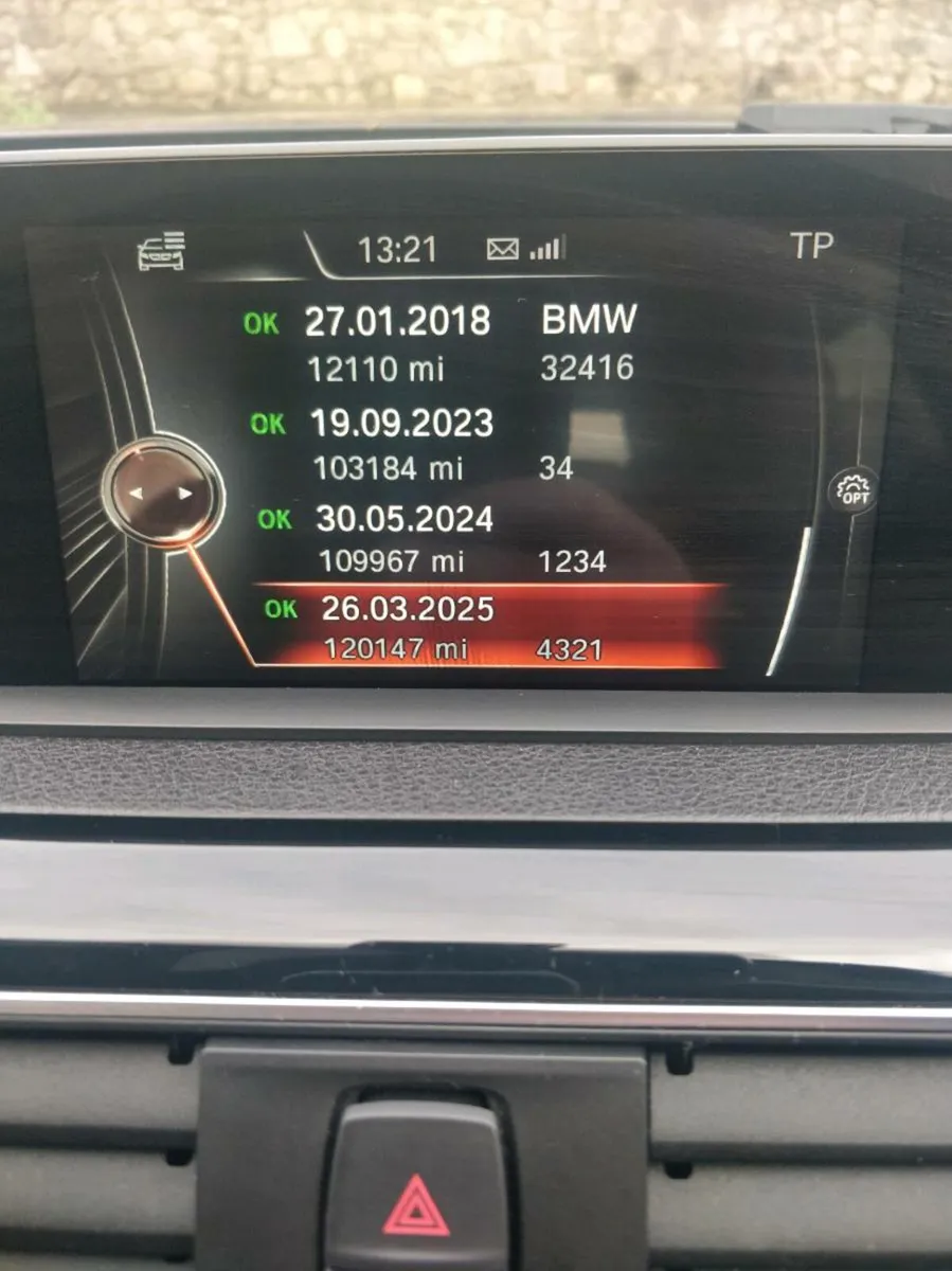 BMW 3 Series. Full main dealer service history - Image 4