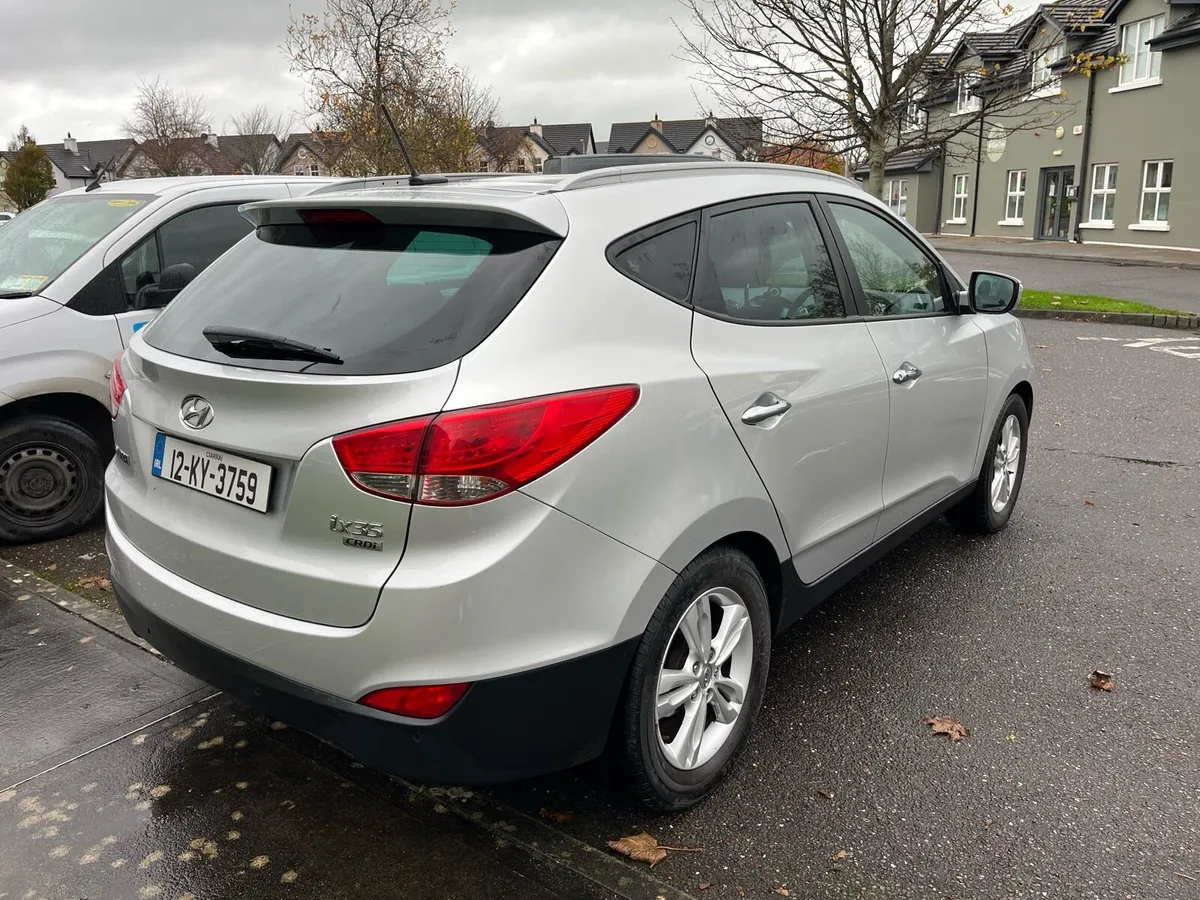 2012 Hyundai ix35 1.7 diesel - Top Spec - Image 3