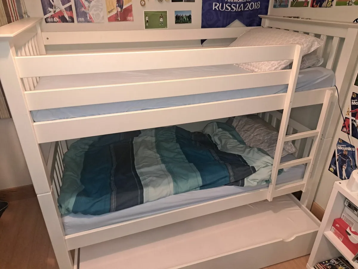 Bunk Bed triple or convert to 3 singles - Image 4