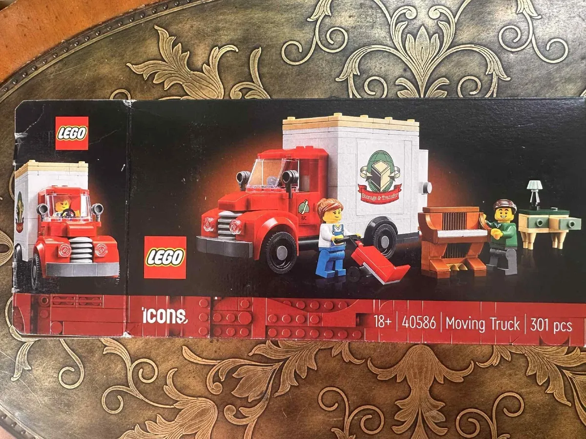 Lego moving truck set - Image 1