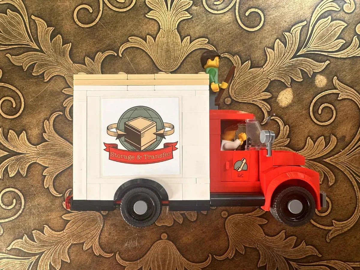 Lego moving truck set - Image 2