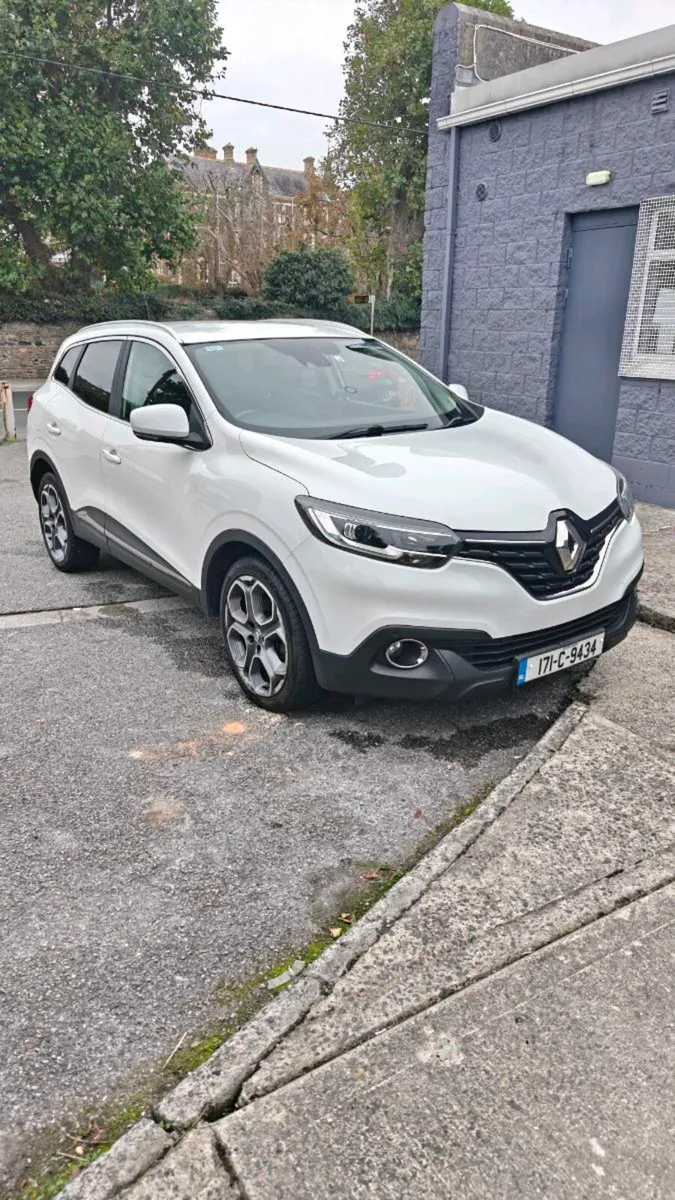 Renault Kadjar NCT 03/27 - Image 2