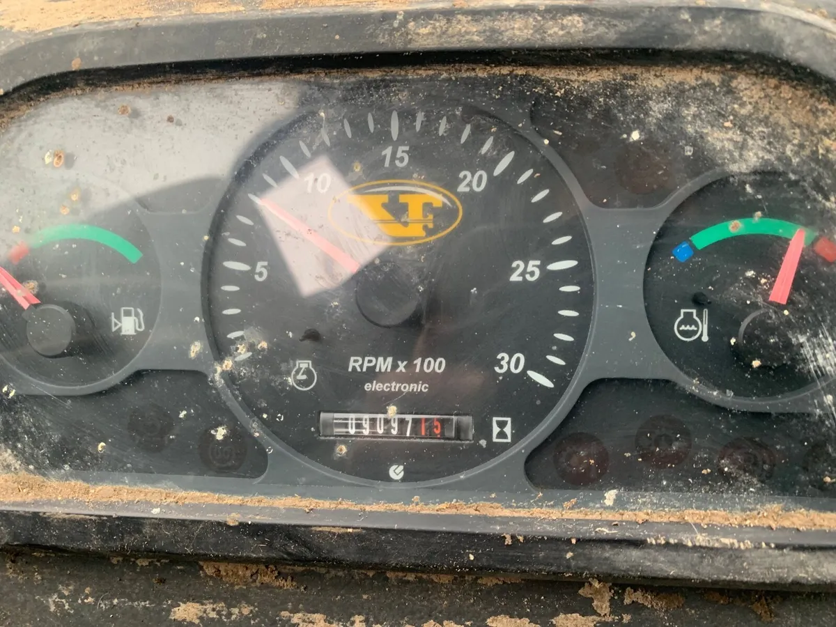 Venieri loader 2003 - Image 3