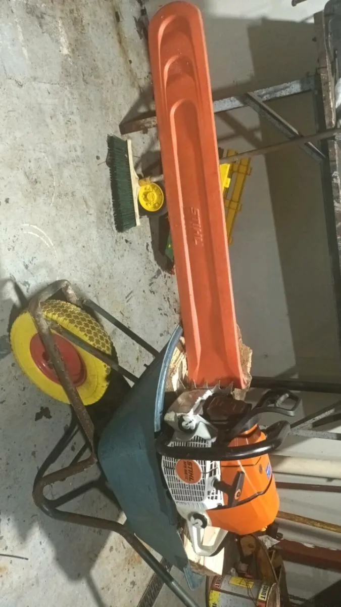 Stihl chainsaw - Image 2