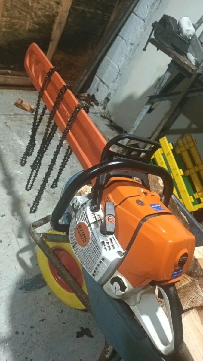 Stihl chainsaw - Image 4
