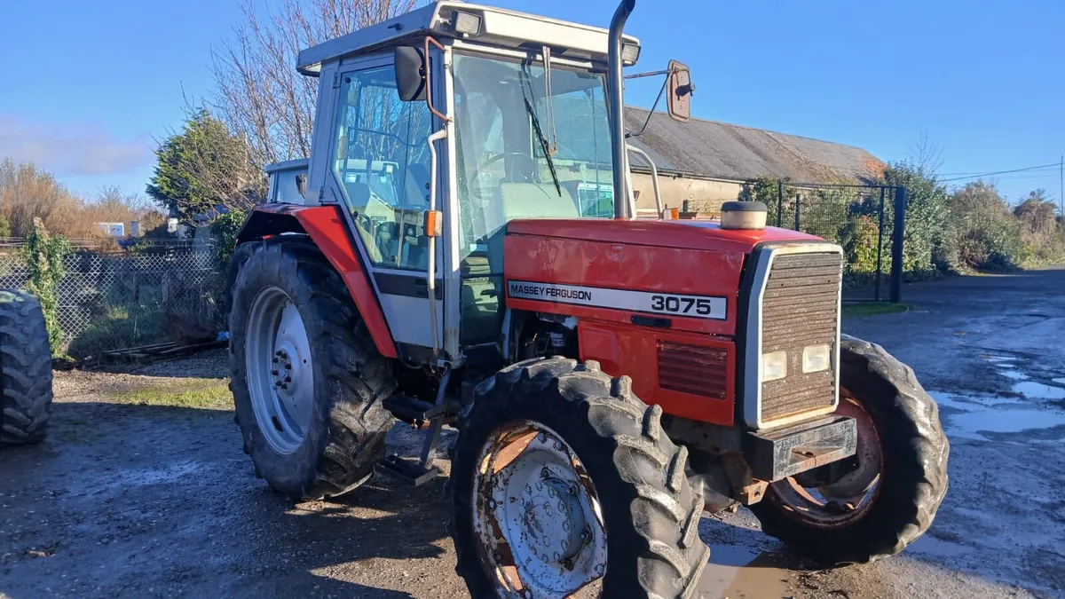1995 massey ferguson 3075 - Image 1