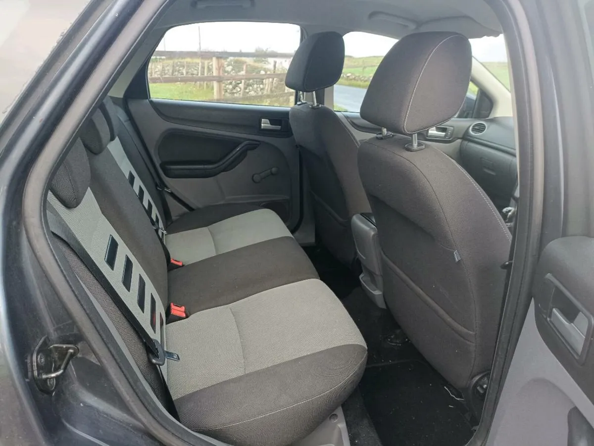 Ford Focus - Image 3