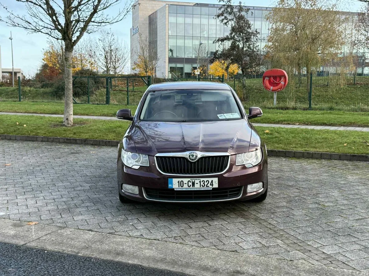2010 Skoda superb - Image 2