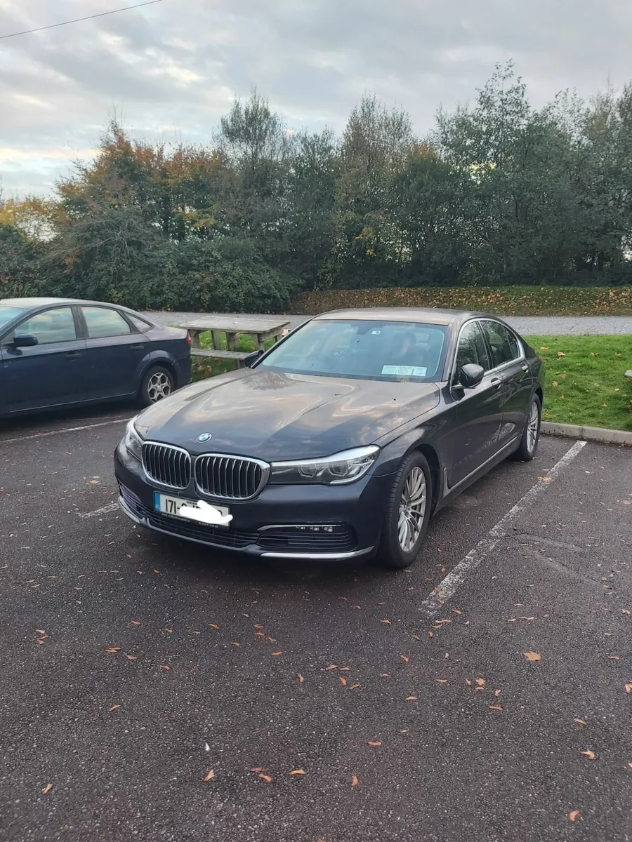 BMW 7-Series 2017 - Image 3