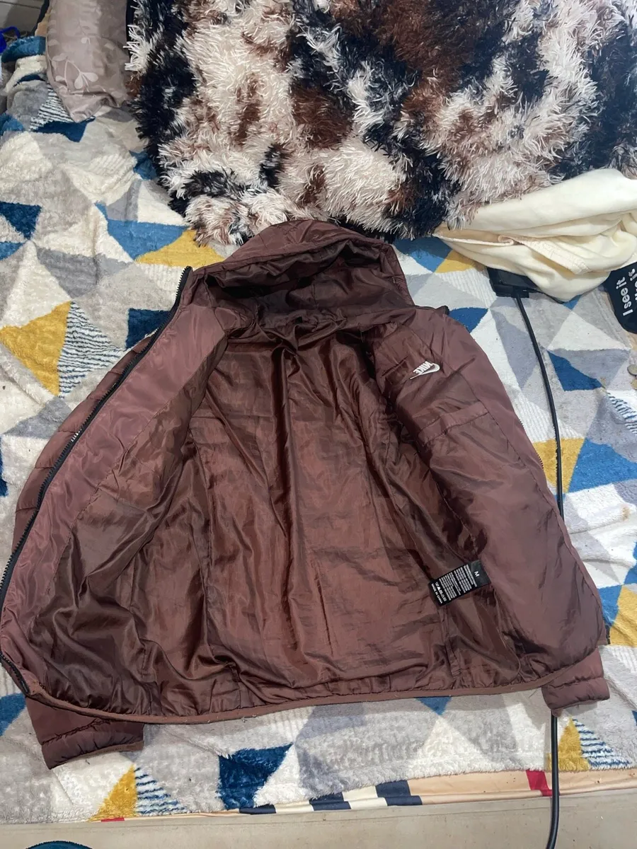 Nike Burgundy Coat - Image 2