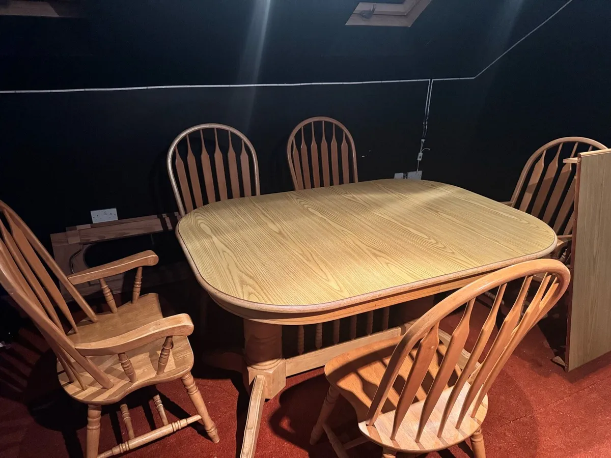 Table and Chairs - Image 1