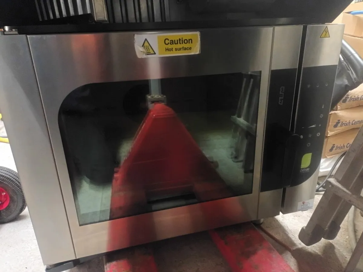 Catering equipment - Image 1