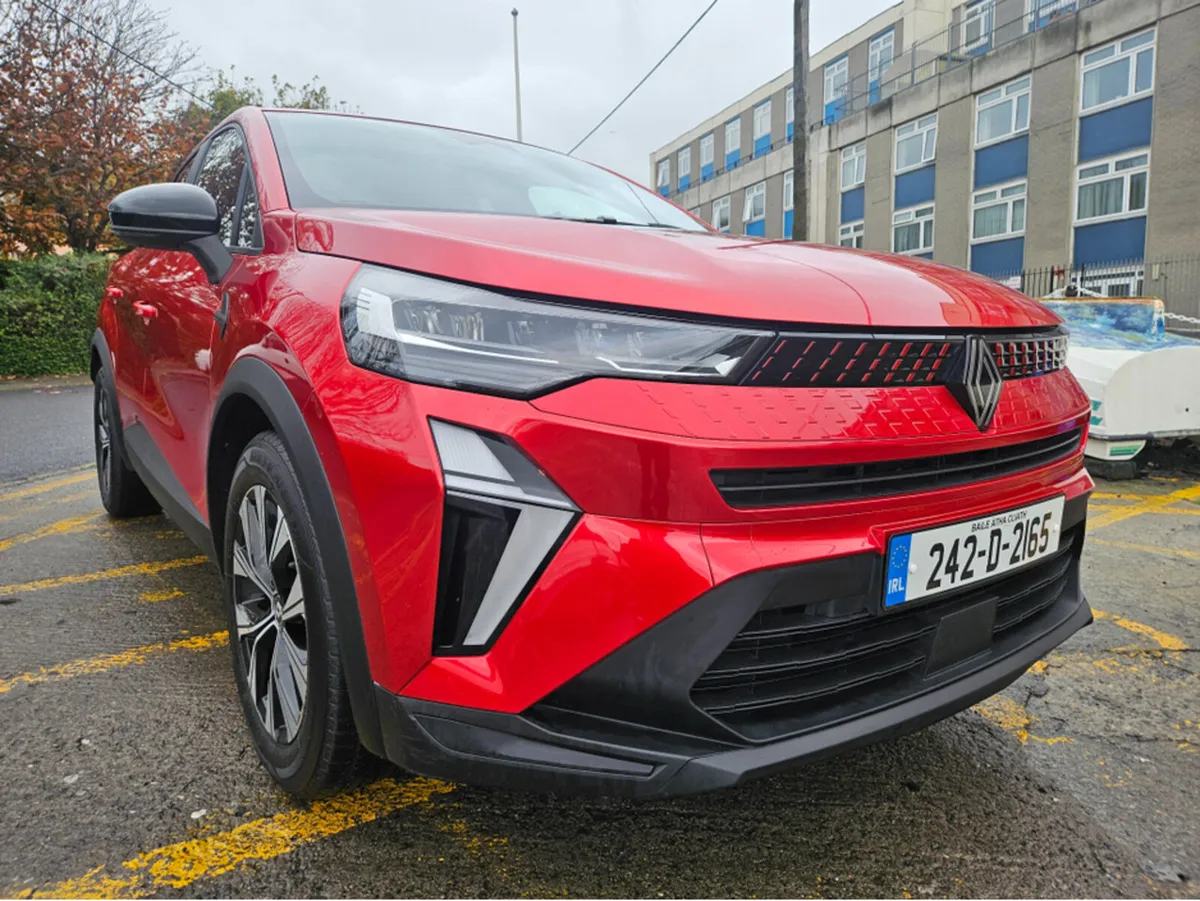 Renault Captur EVOLUTION TCE90 NBI GSR - Image 1