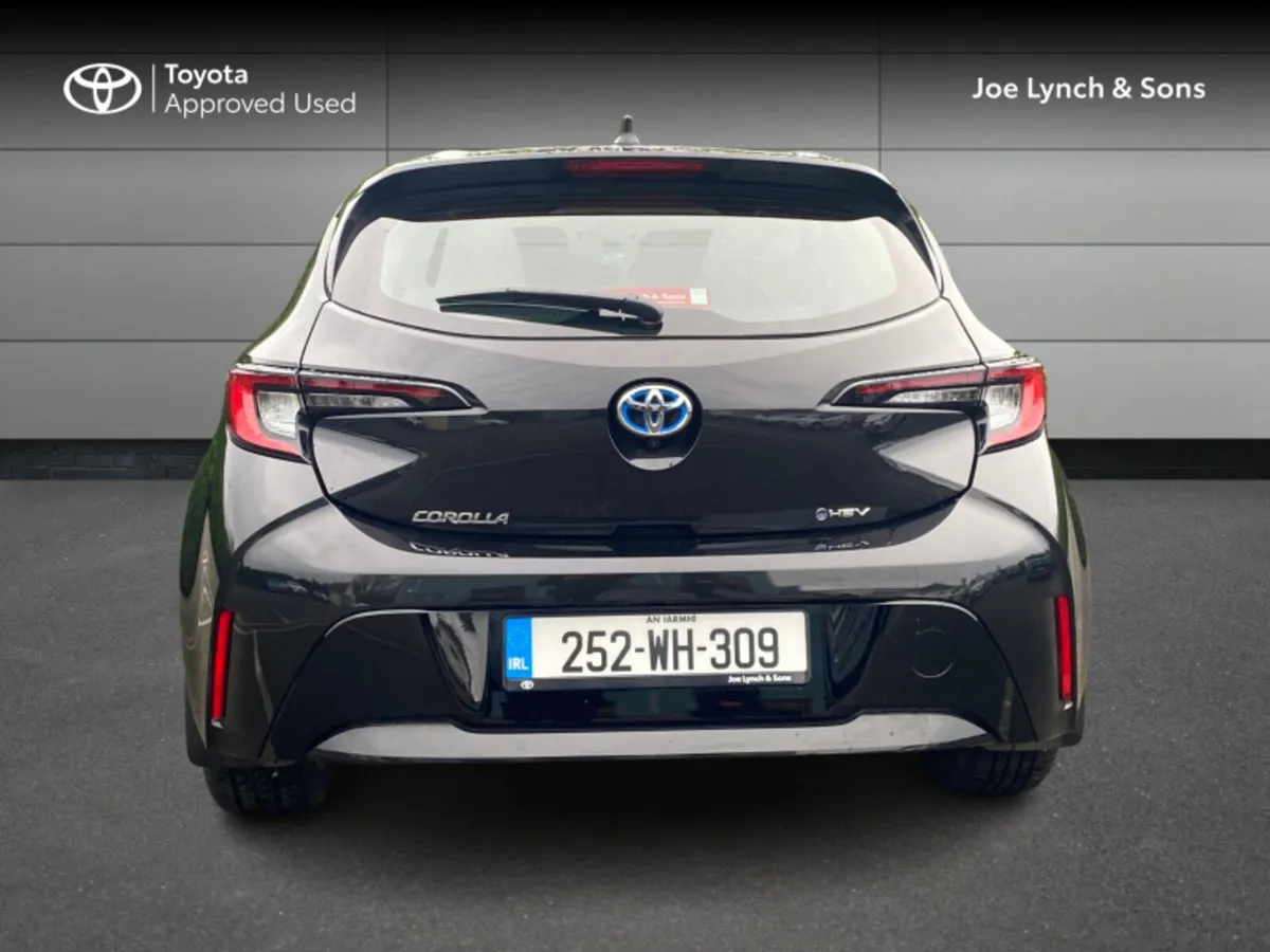 Toyota Corolla COROLLA H/B LUNA - Image 4