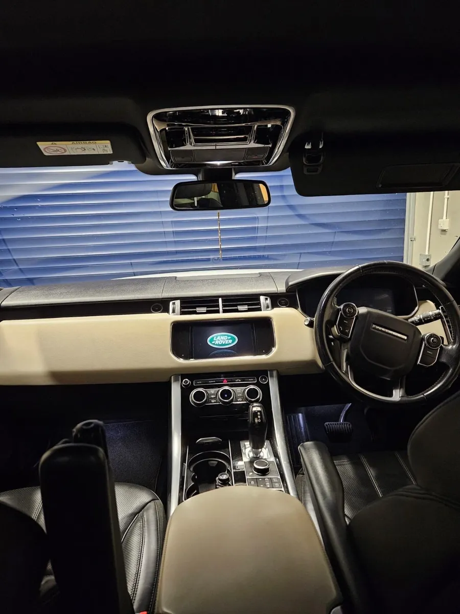 2015 Range Rover sport 3.0tdv6 - Image 4