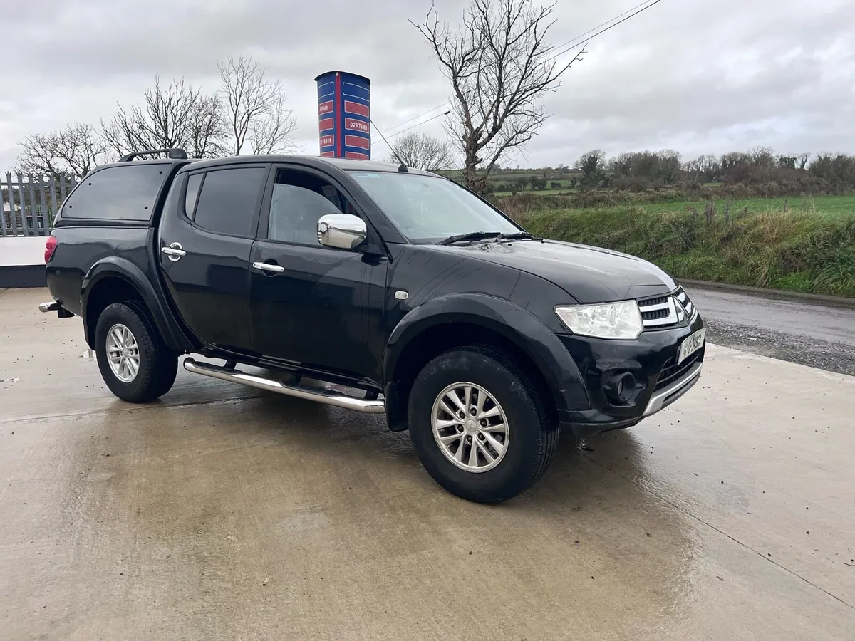 2014 Mitsubishi L200 Low mileage - Image 4
