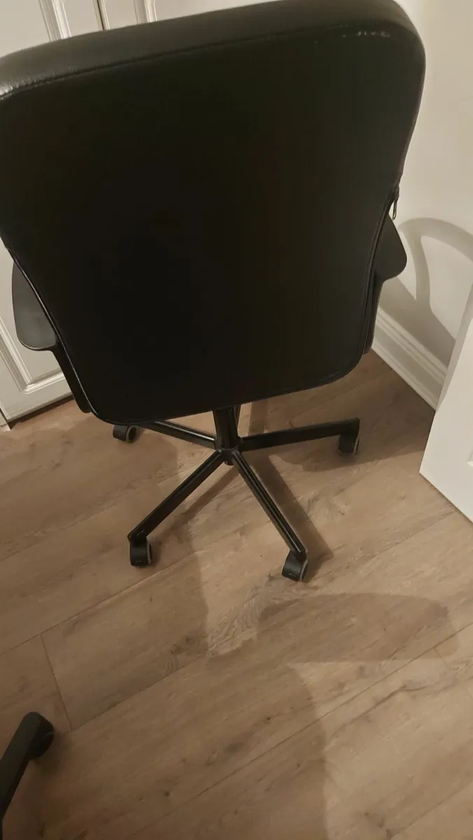 Office Chairs - Image 2