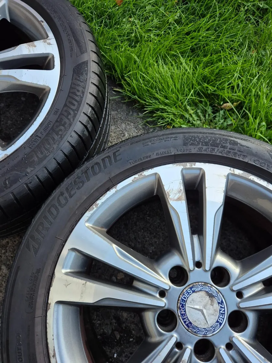 mercedes benz 17 inch rims and tyres - Image 1