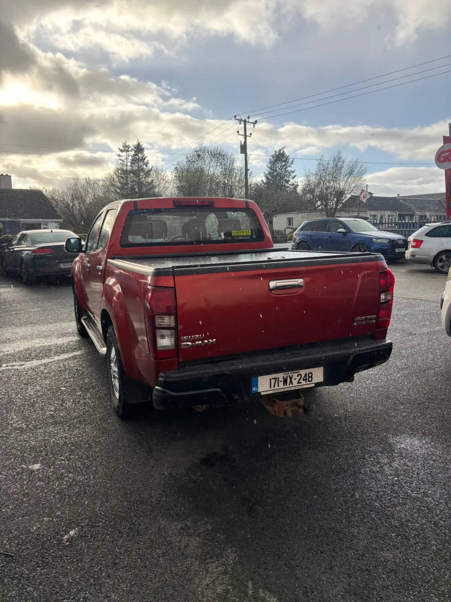 2017 Isuzu D-Max - Image 4