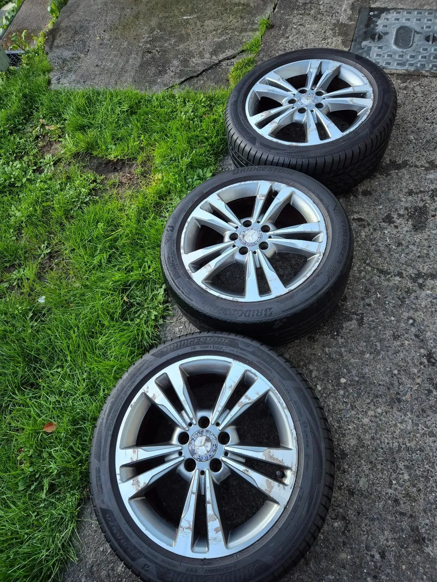 mercedes benz 17 inch rims and tyres - Image 2