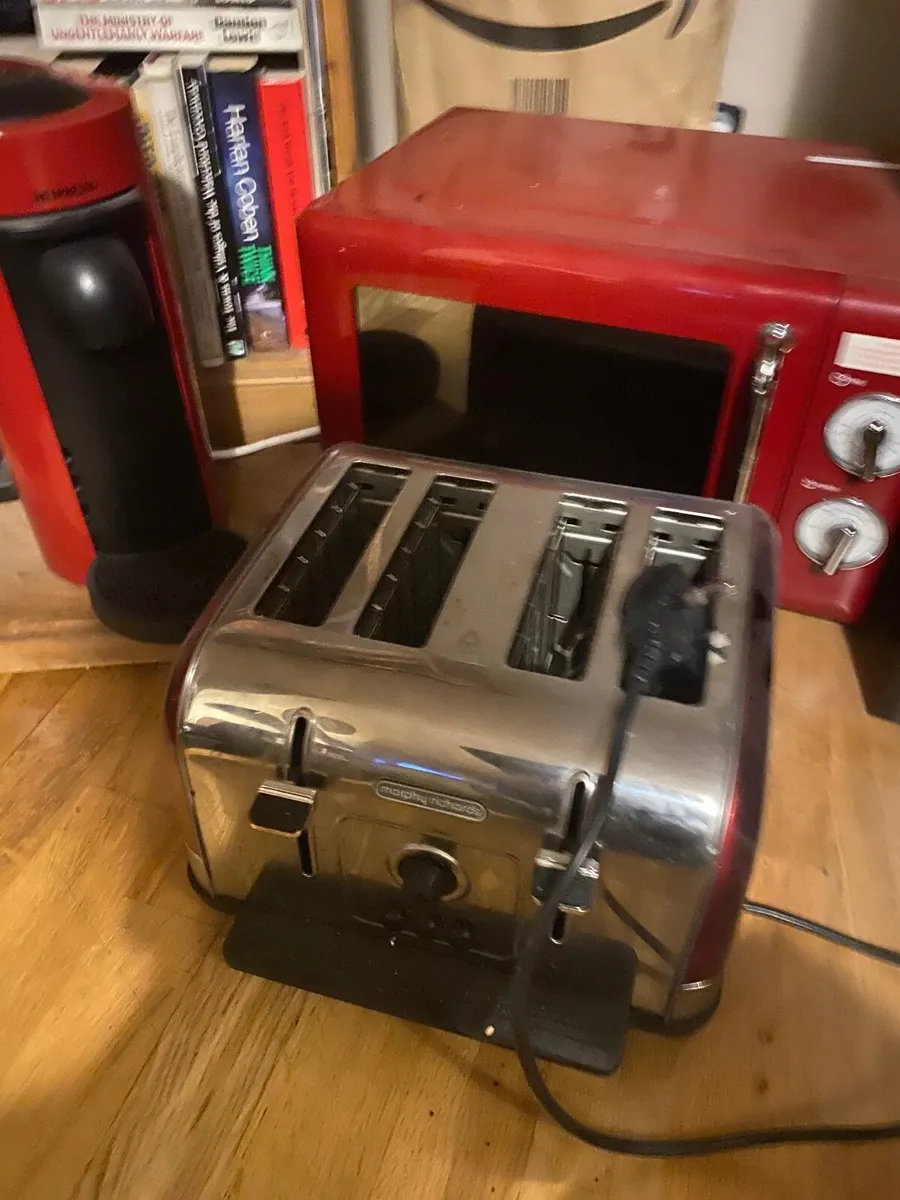 Kitchen appliances - Image 1