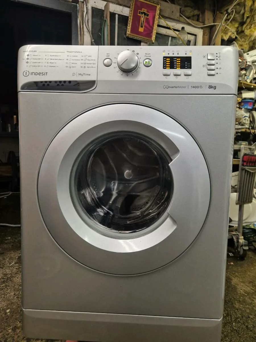 Indesit 8kg Washing Machine In immaculate Conditio