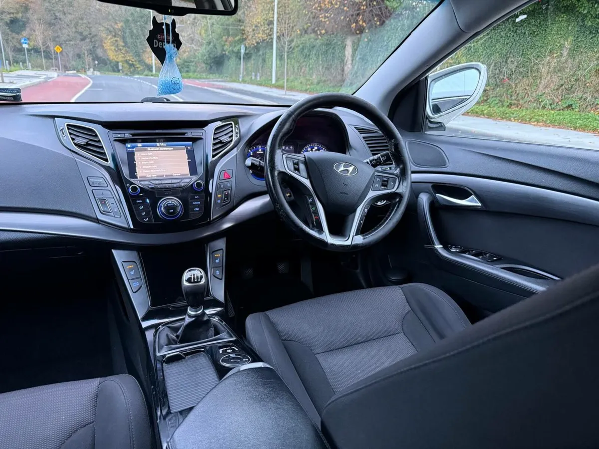 hyundai i40 nct and tax - Image 2