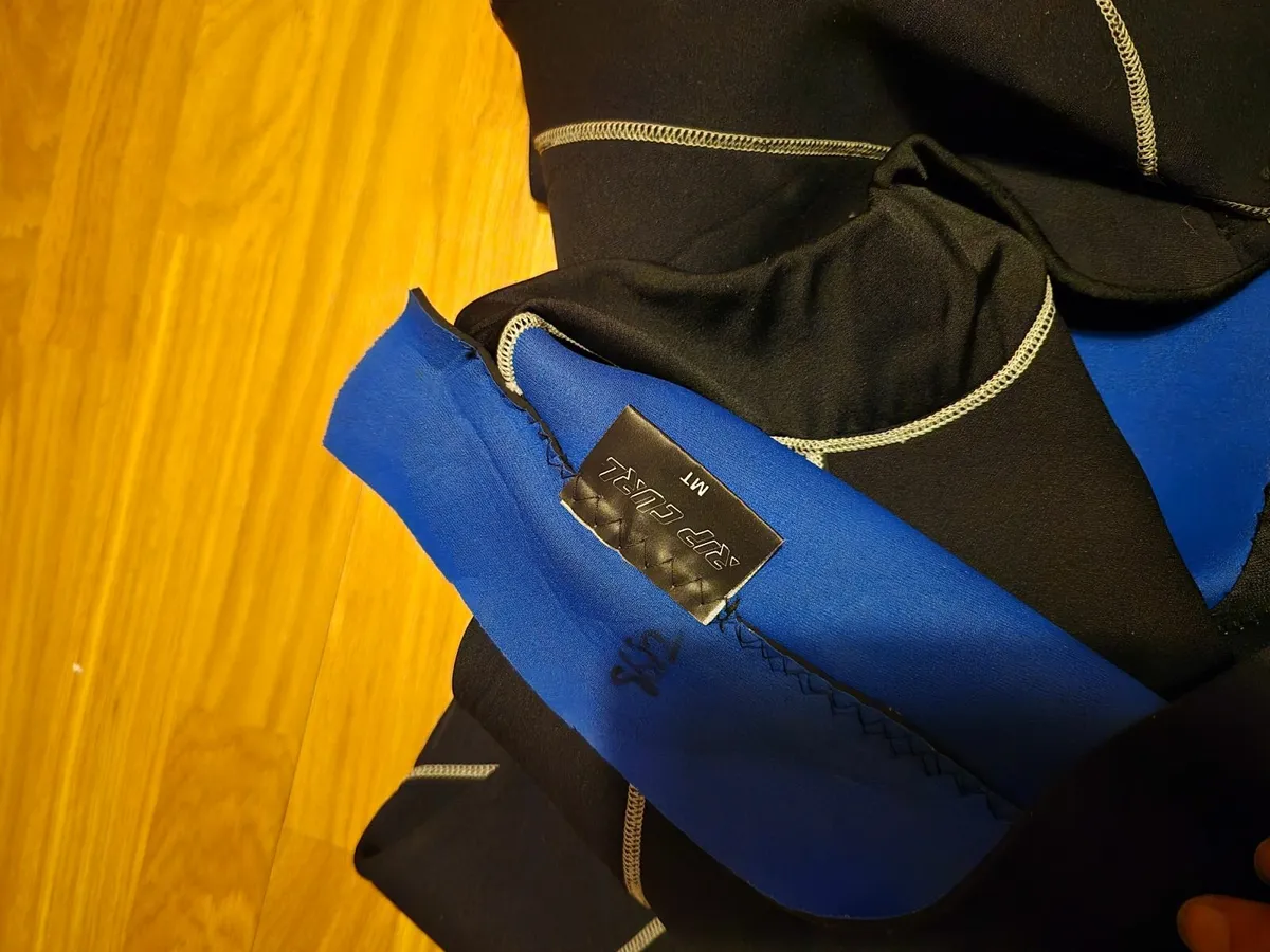 Rip Curl Wet suit - Image 2